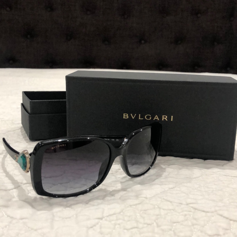 BVLGARI sunglasses 🕶